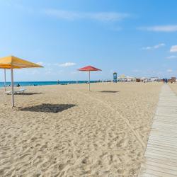 Саки 70 отелей