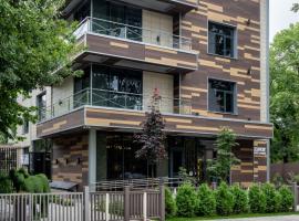 Лесной Кантри Хаус, отель в Одинцово