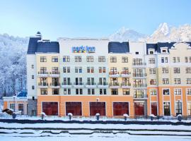 Парк Инн от Рэдиссон Роза Хутор, отель в Эстосадке, рядом находится Горнолыжный курорт Роза Хутор