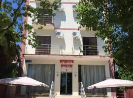 Hotel Amrita, отель в Сухуме