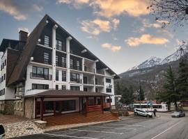 Лес-Forest Apart Hotel, отель в Красной Поляне, рядом находится Горнолыжный подъемник Газпром