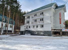 Отель Аламат, отель в Терсколе, рядом находится Канатная дорога Эльбрус
