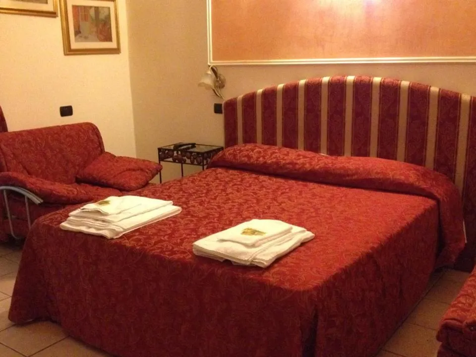 Villa Lia Depandance Hotel Sicilia, Milano, Italia