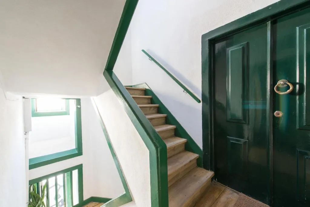 Cozy Apartment in historic center, Amadora, Portugal