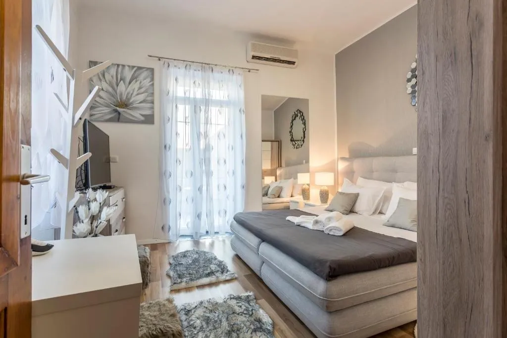 Welcome Luxury Center, Split, Croaţia