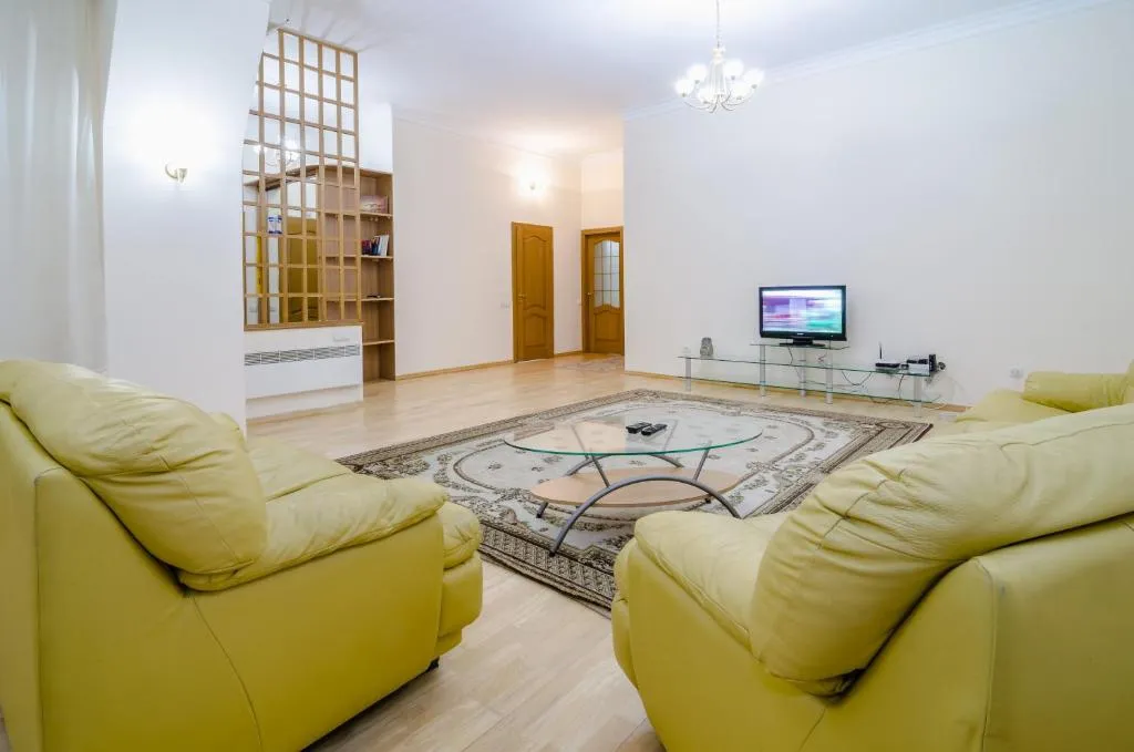 RentKiev Sofievska str.17, Kiev, Ukraine