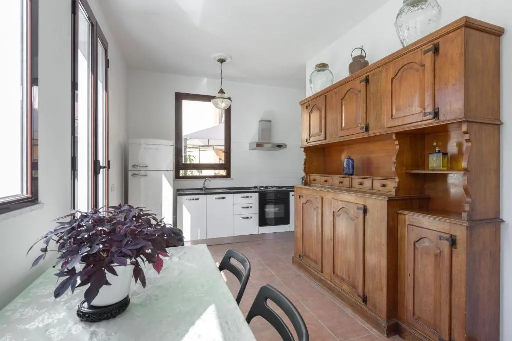 Cornelia Penthouse, Roma, Italy