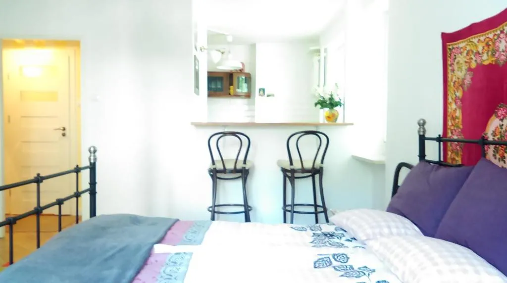 Apartament pod Ró?ow? ?wink?, Varșovia, Polonia