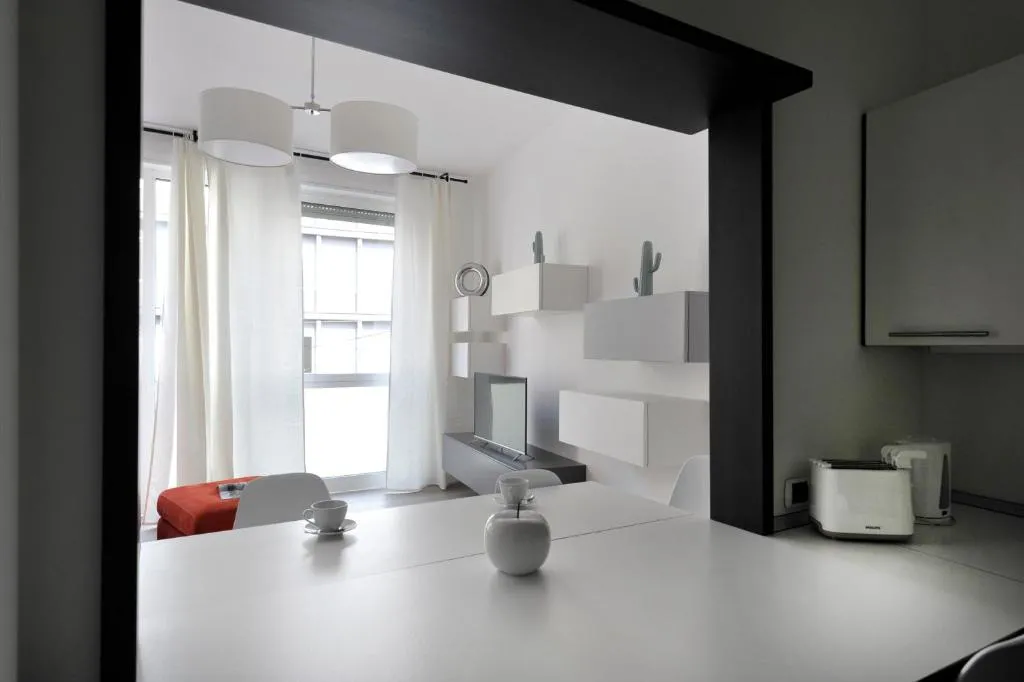 Modern Inner City Apartment, Milano, Italia