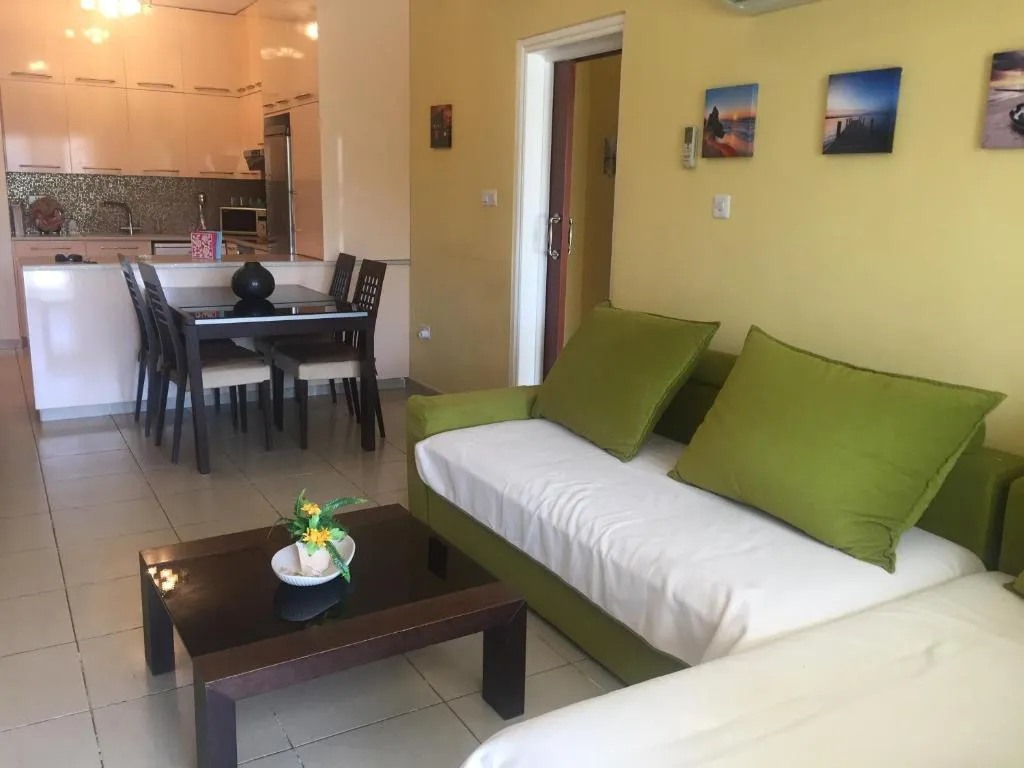 Kissonerga Holiday Flat, Paphos, Cyprus