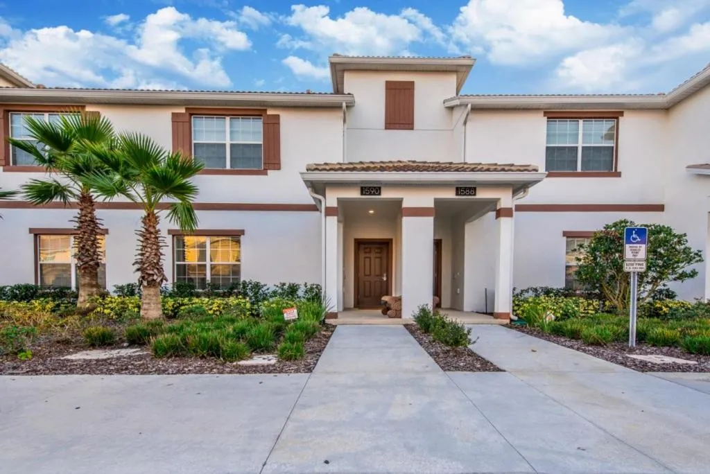 Moon Valley Townhome #230732 Townhouse, Davenport, Statele Unite ale Americii