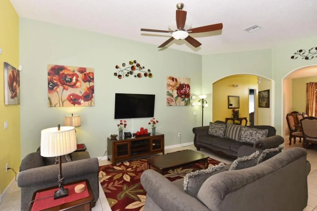 Watersong Resort #230831 Home, Davenport, United States