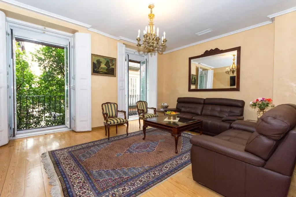 Calle Huertas Apartments, Madrid, Spania