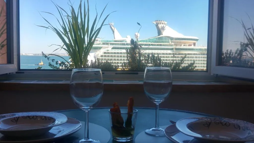 MyPlace - Lisbon - Alfama sobre o Tejo, Lisabona, Portugalia