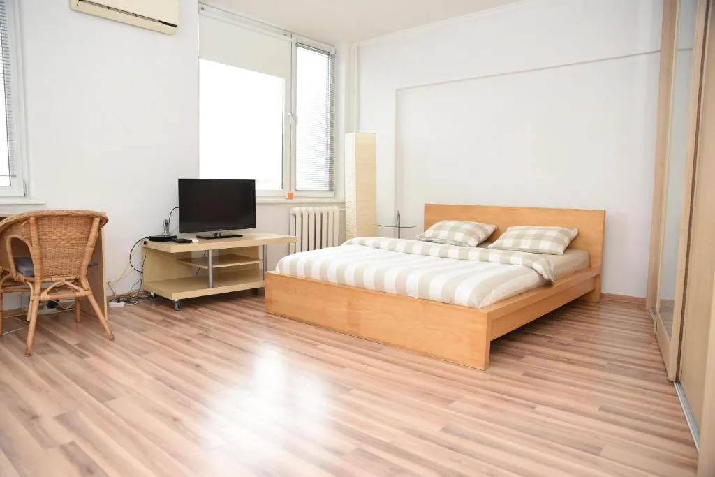 Apartment at Smolenskaya, Moscova, Rusia