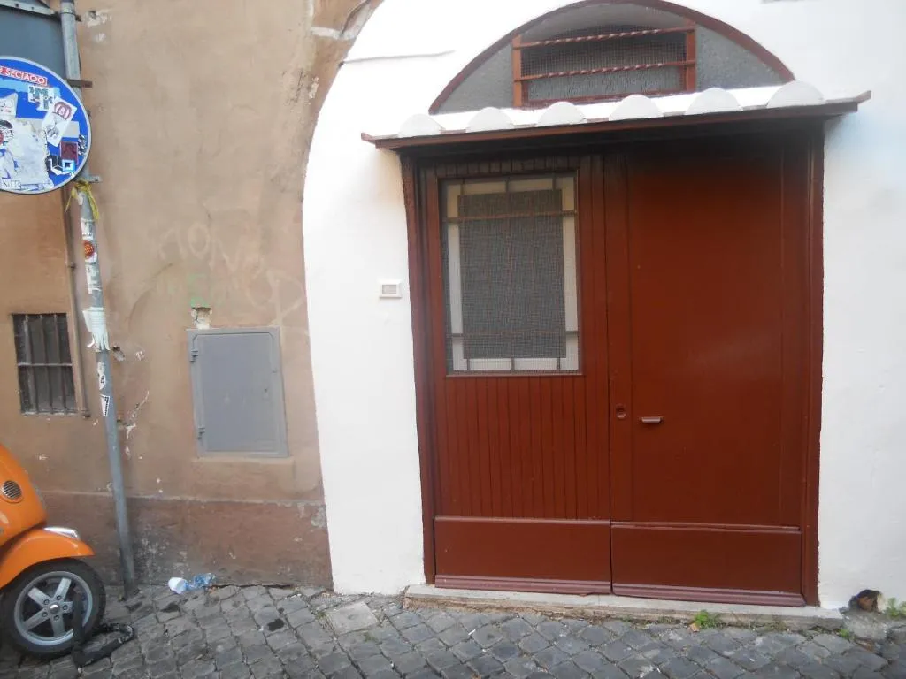 In the heart of Trastevere, Roma, Italia