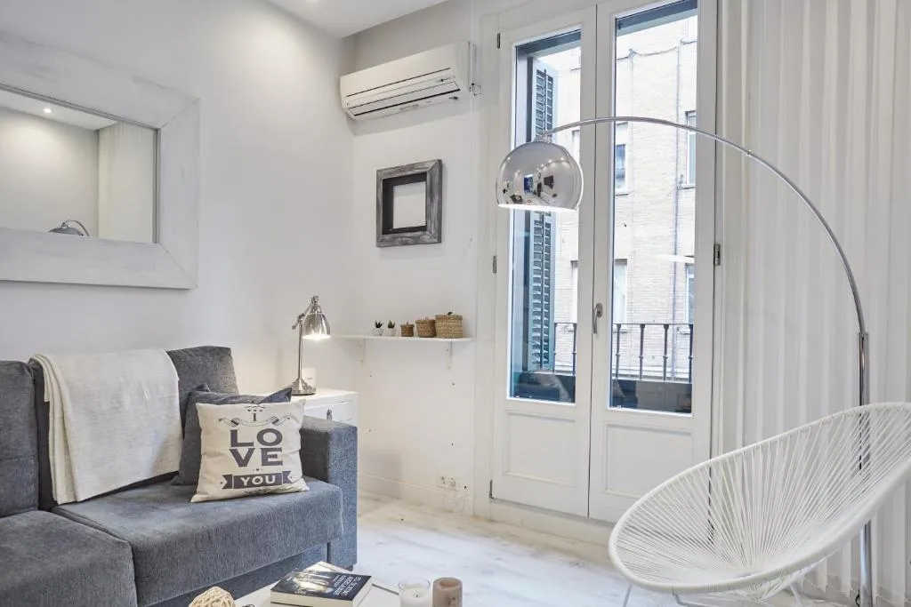 LEEWAYS LOFT I in HORTALEZA, Madrid, Spain
