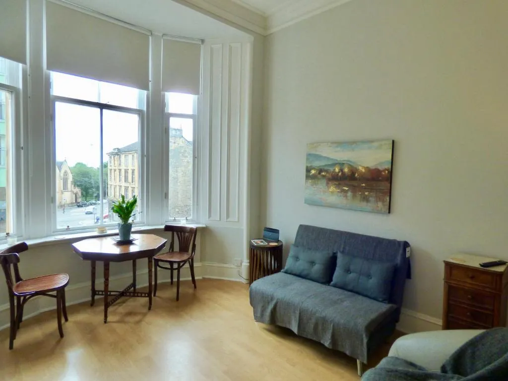 The Derby Suite, Glasgow, Marea Britanie