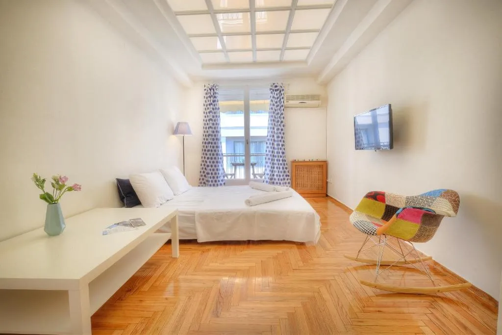 Syntagma cozy apartment, Athens, Greece
