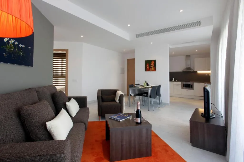 Fisa Rentals Les Corts Apartments, Barcelona, Spain