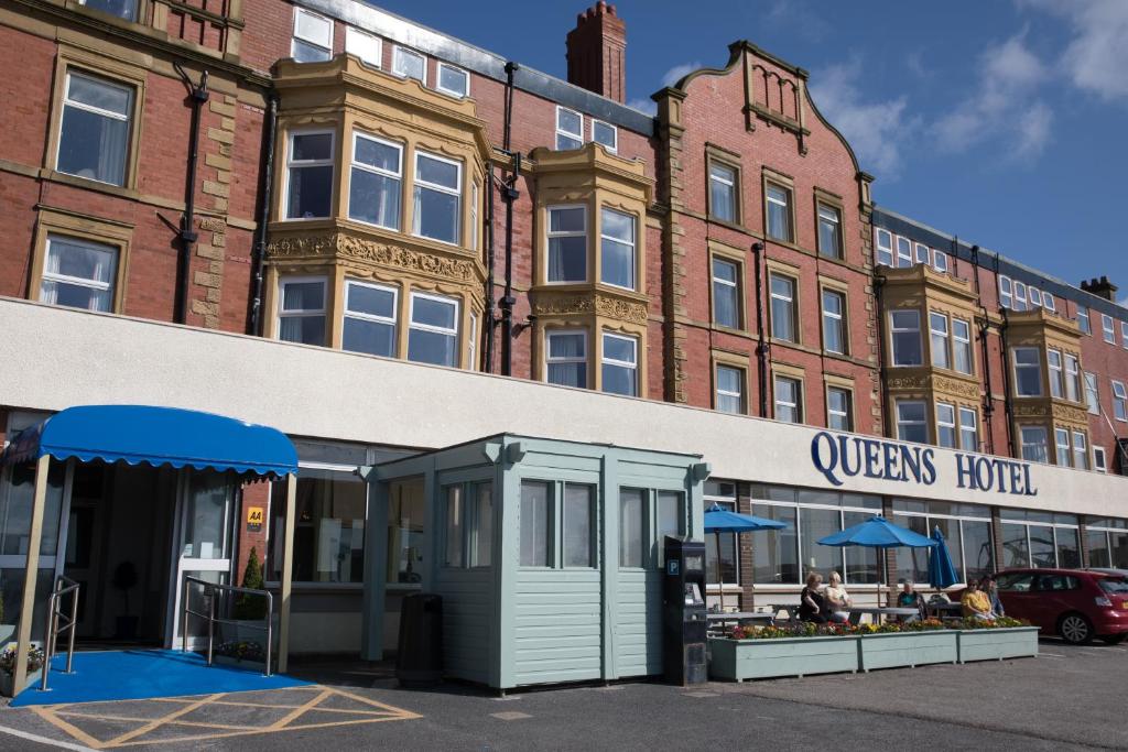 Queens Hotel