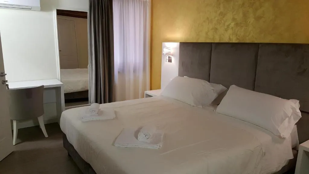 Maison d'Elite Guest House, Venice, Italy