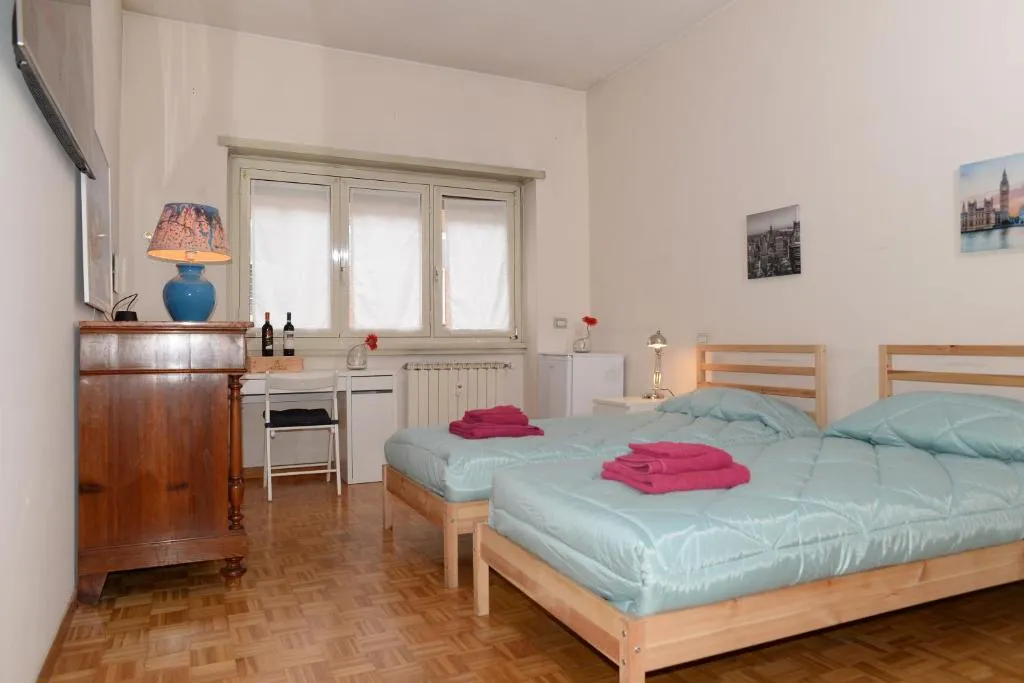 Emilio's Home, Roma, Italy