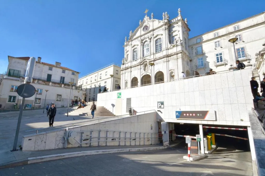 Happy Nest - Charming Lisbon, Amadora, Portugal