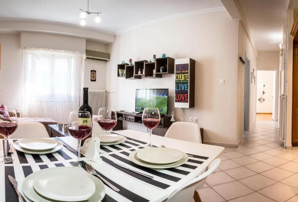Pisces Apartment, Athens, Greece