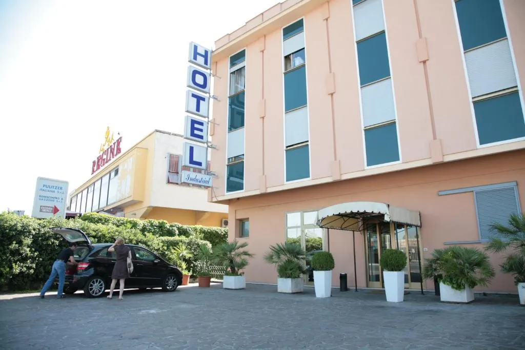 Hotel Industrial, Roma, Italy