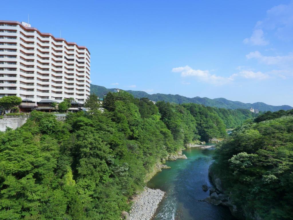 Hotel Sunshine Kinugawa thumbnail 4