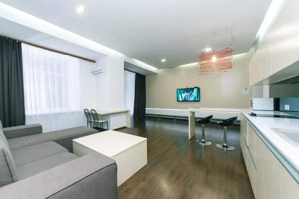 VIP apartment on Kreschatik. with terrace, Kiev, Ukraine