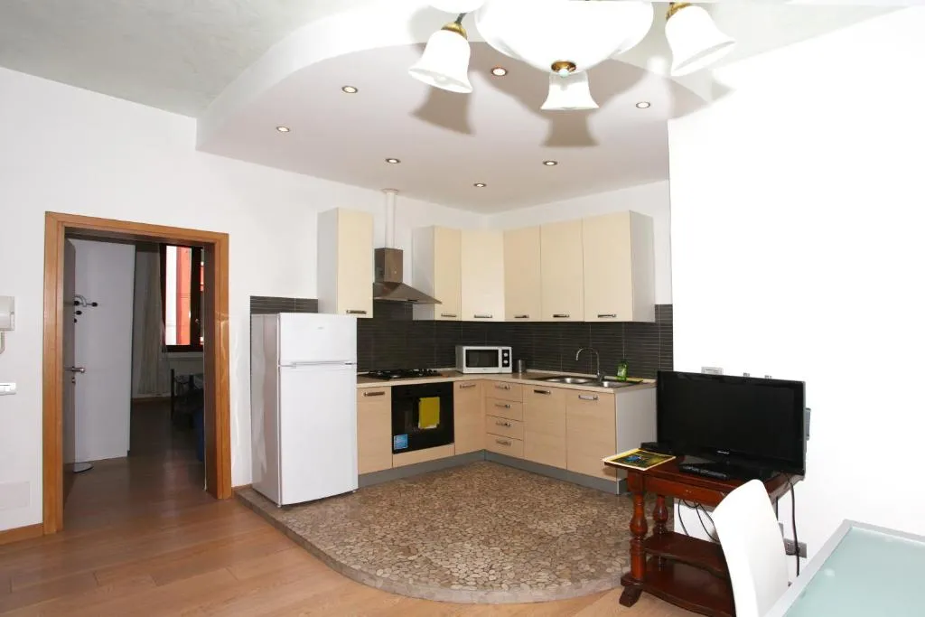 Ca' Santa Marta Apartment, Venice, Italy