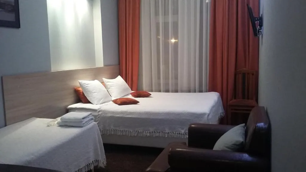 Hotel Lota, Kudrovo, Russia