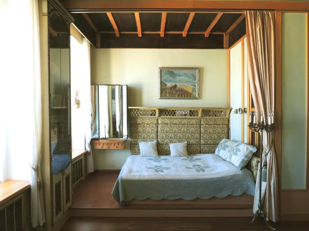 Apartment Romantique na Tiflisskoy, Kudrovo, Russia