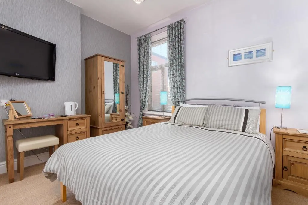 Le Papillon, Blackpool, Marea Britanie