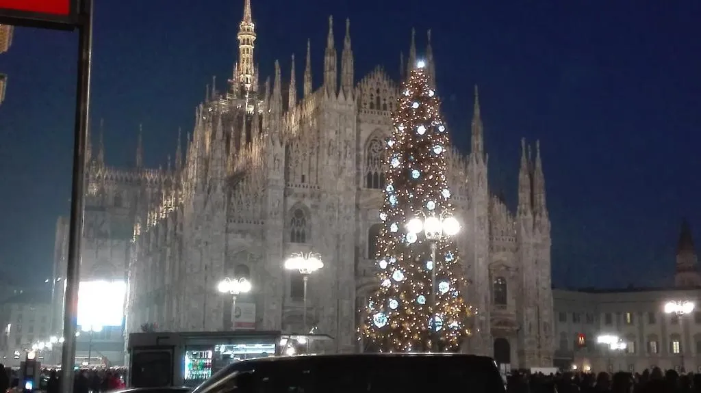 The roof top loft, Milano, Italia