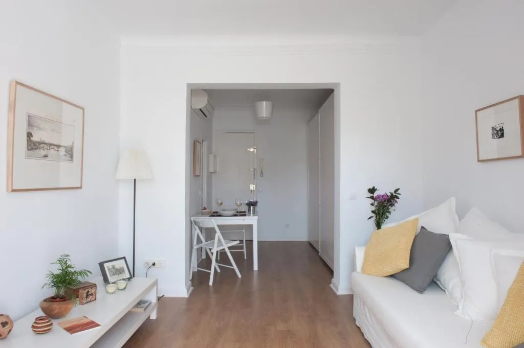 Montaber Apartment - Las Salesas, Madrid, Spania