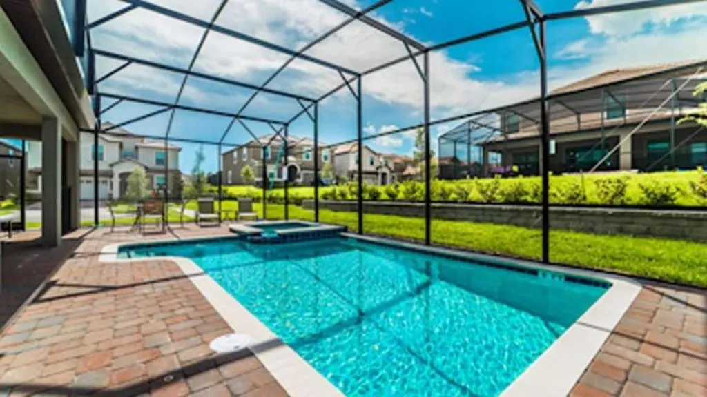 Wedge Villa 9165, Davenport, United States