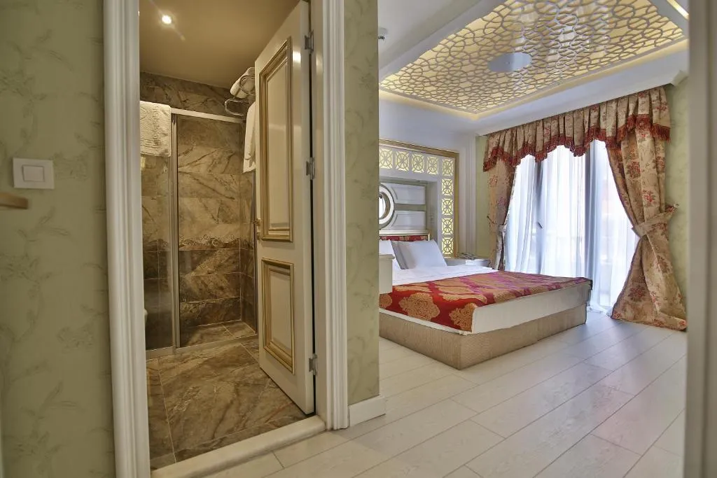 Hotel Queens Land, Istanbul, Turcia