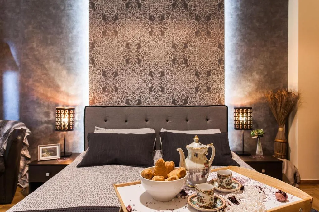 Best Private Rooms in apartment in safe area, Athens, Greece