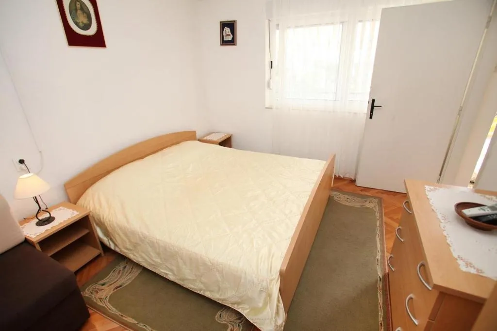Apartment Trogir 15011c, Trogir, Croaţia