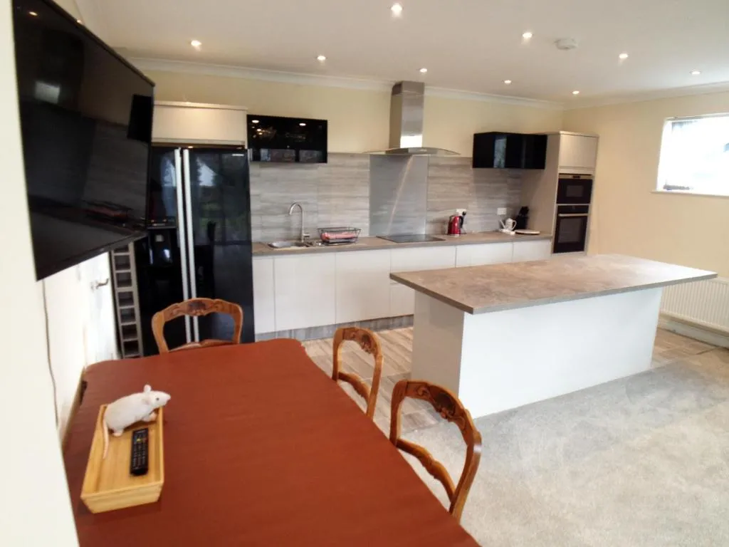 Seaview Cottage, Cardiff, Marea Britanie