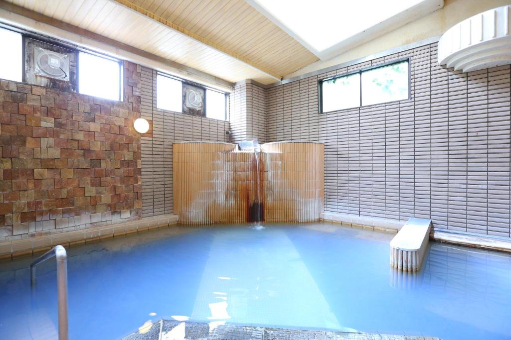 Hotel Yudanaka - Image 1
