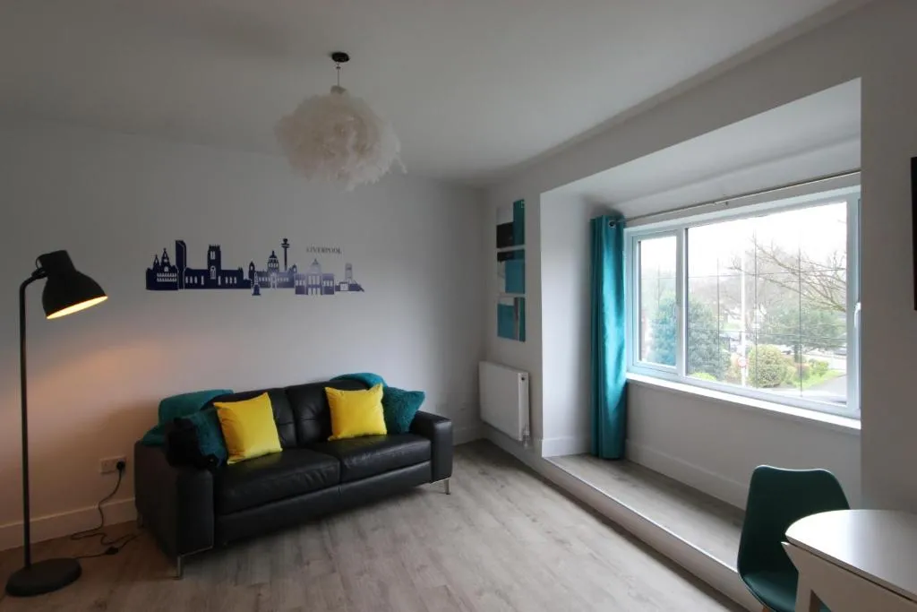 Executive Serviced Apartments in Childwall-South Liverpool, Bayberry (NY), United Kingdom