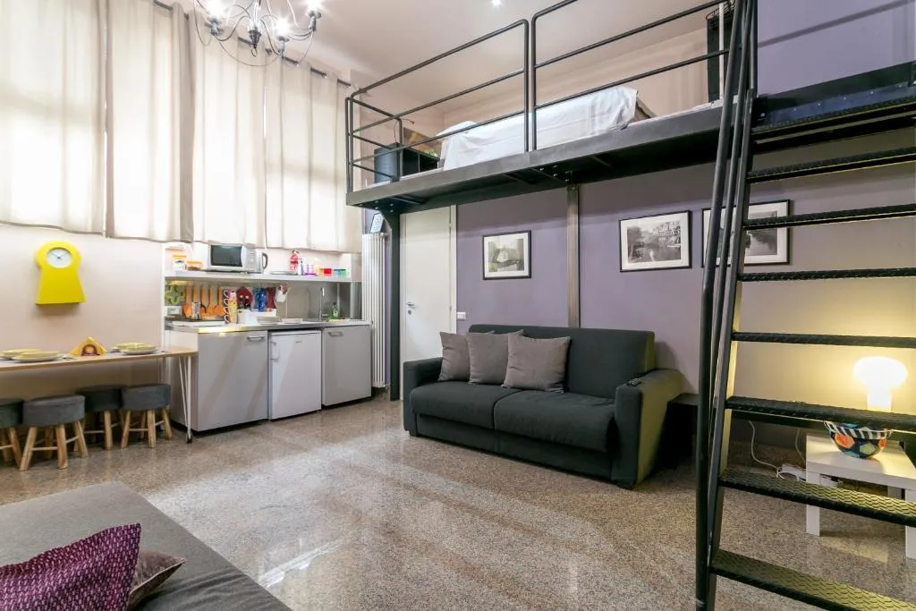 Mauro Loft, Milano, Italia