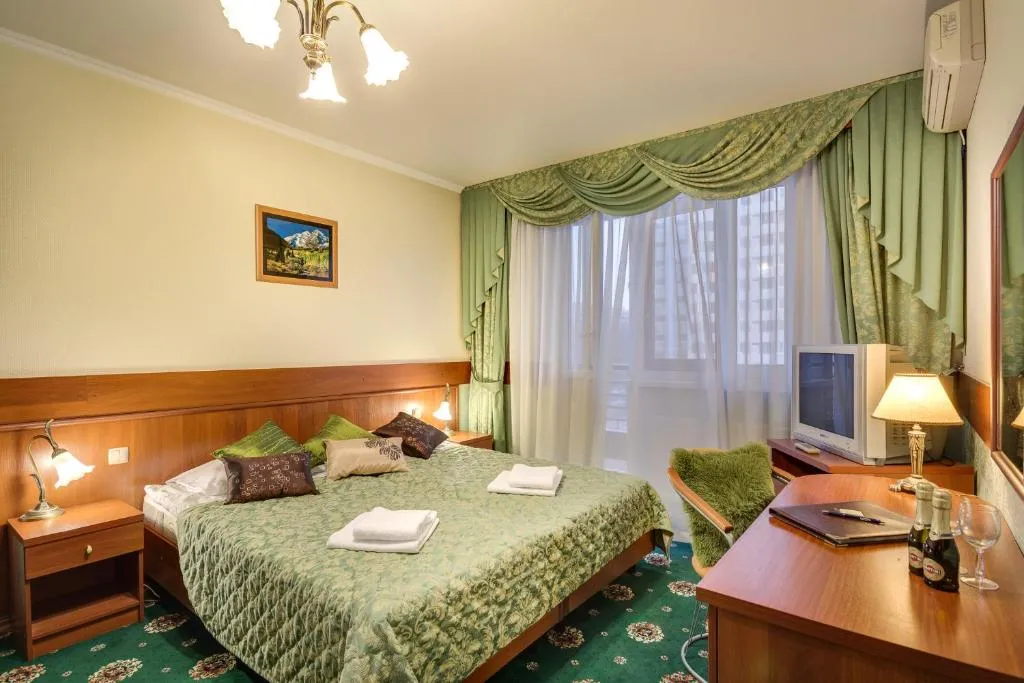 #514 OREKHOVO APARTMENTS near Tsaritsyno park, Moscova, Rusia