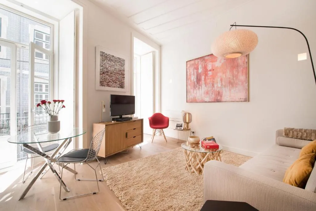 Lisbon Rouge Apartment in the Lisbon Heart, Amadora, Portugal