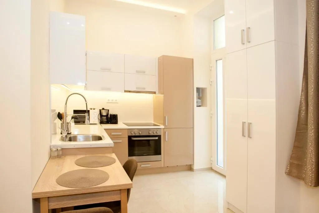 Roxana apartments, Budapesta, Ungaria