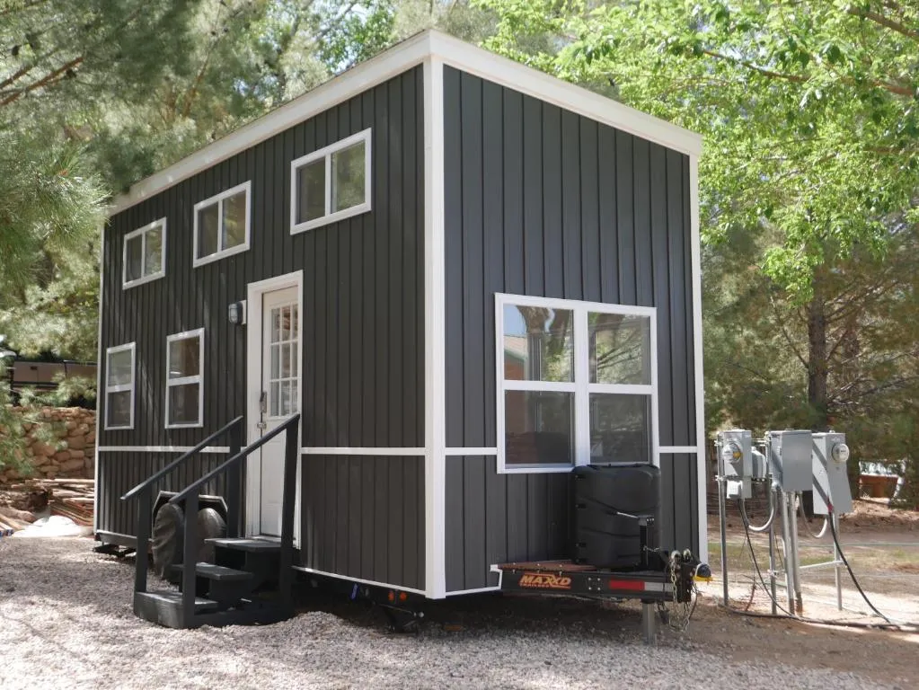 Hygge Tiny Home HUE-gah, Headingley, United States